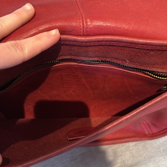 Vintage Coach 9034 Ergo Flap Red Leather bag - Picture 4 of 8